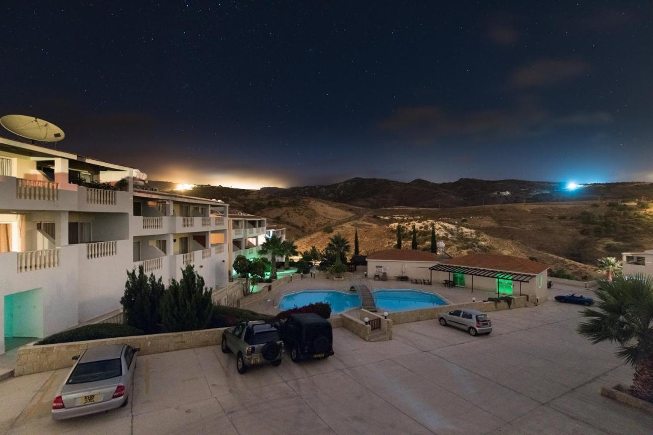 Peyia Resort Apartment Exteriör bild