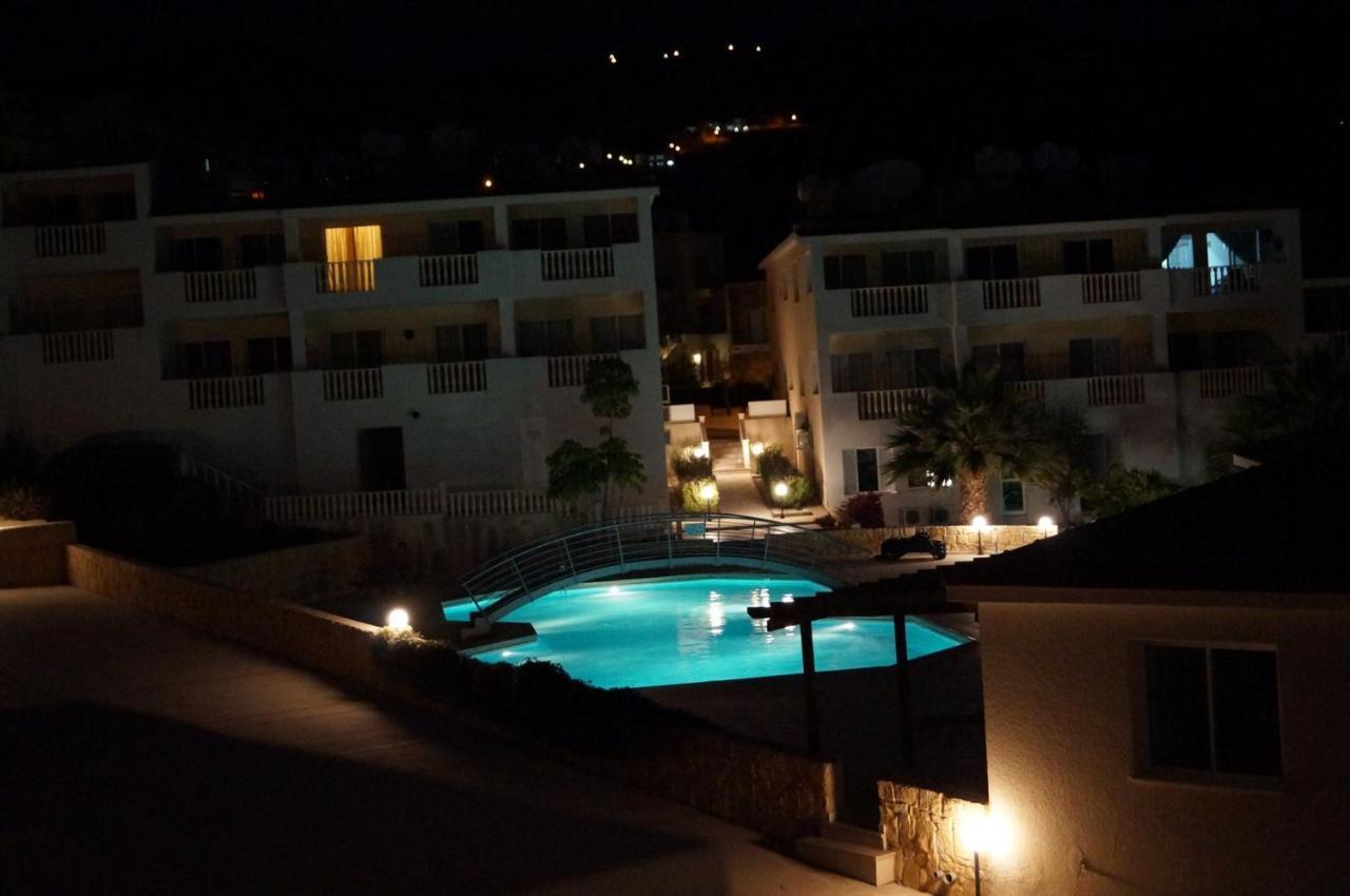 Peyia Resort Apartment Exteriör bild