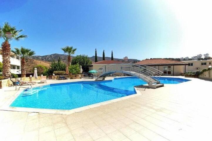 Peyia Resort Apartment Exteriör bild